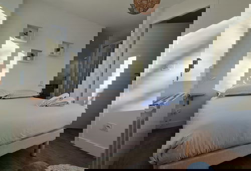 Appartement rénové en rez de chaussée et proche du centre ville d'Hennebont.