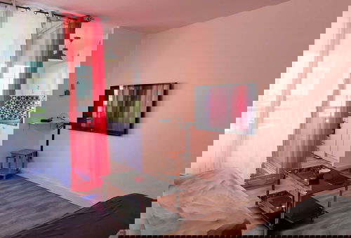 Apartment located in the cliffs area, near the beach of the Grande Conque.