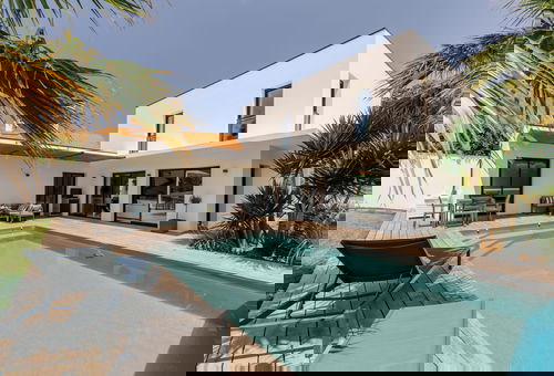 Villa California - contemporary style in Biarritz