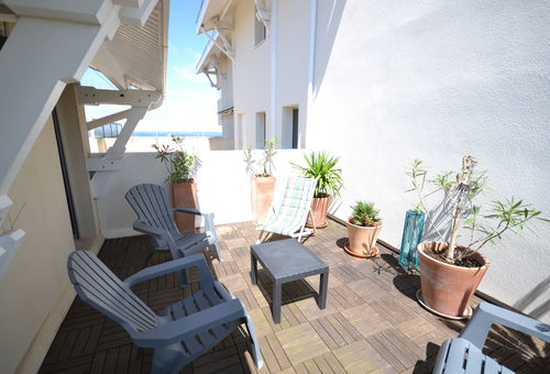 Beautiful duplex apartment on the waterfront