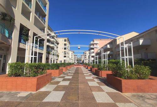 Close to all amenities and to the sea.