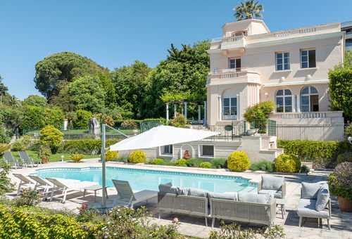 With swimming pool 14X6m