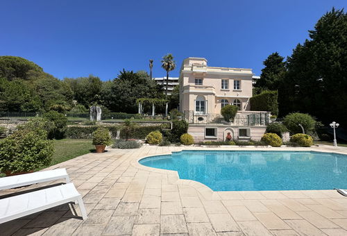 Avec piscine 14X6m