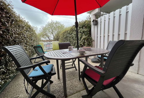 Apartment with terrace close to the beaches and the port of La Cotiniere