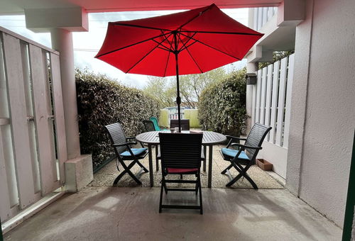 Apartment with terrace close to the beaches and the port of La Cotiniere