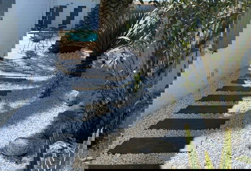 Belle villa contemporaine avec piscine.