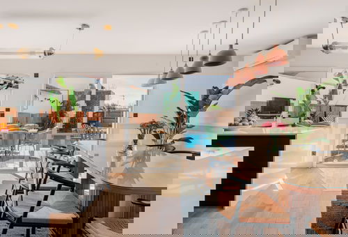 Beautiful villa with private pool just a 2 minute walk from Mouriscot Lake -...