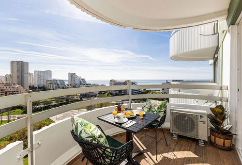 Torre Verde - Sea View | Pool & AC