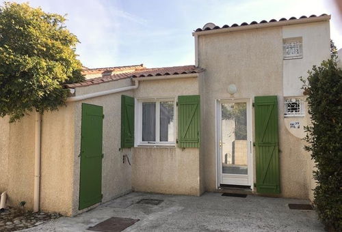 House located in Domino, 5mn walking distance from the beach