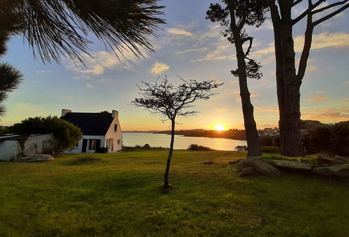 Agréable maison avec une vue imprenable sur le mer