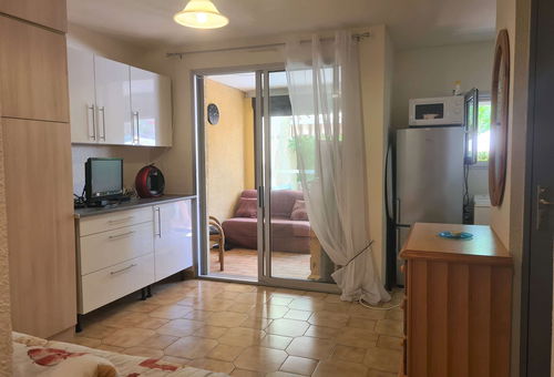 Maisonnette studio en location, proche de la plage de la Roquille - Cap d'Agde.