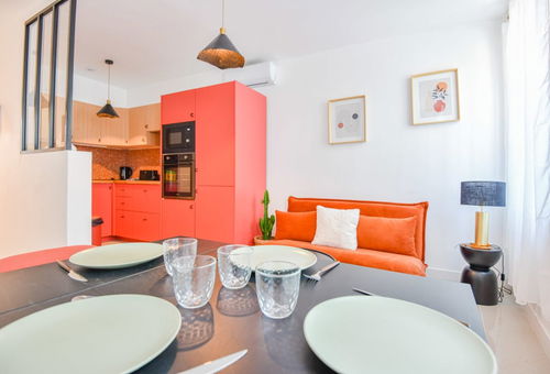 Appartement avec clim proche de la Gare St-Charles à Marseille.