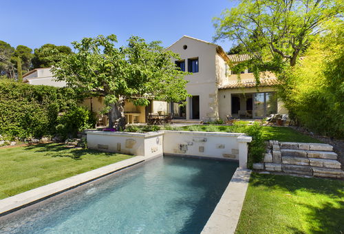 Wonderful mas from the 17th century tastefully renovated - Maussane Les...