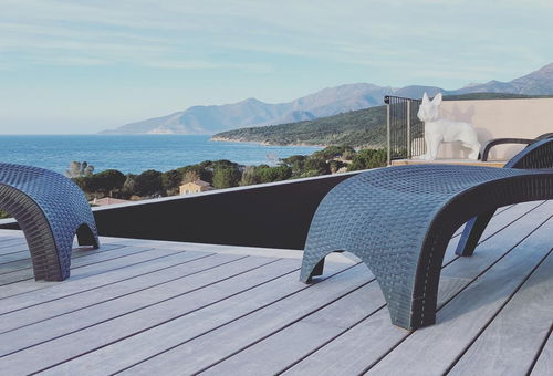 Piscine privée, vue panoramique sur la mer, appartement à 200m de la plage de...