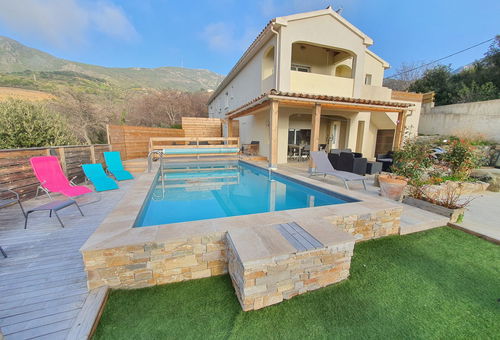 Appartement spacieux avec jardin et piscine - Patrimonio.