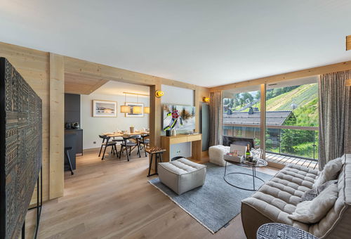 In the heart of Courchevel Village, close to the ski lifts and shops.