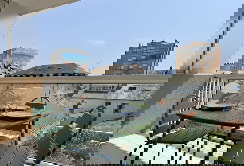 Au deuxième étage d'une résidence avec ascenseur - Les Sables d'Olonne.