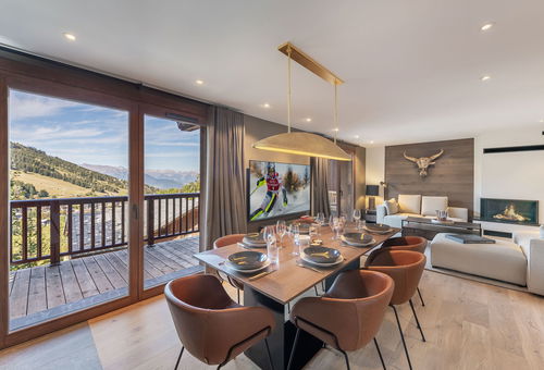 Outsanding duplex apartment located in the "Glaciers" private estate at the...