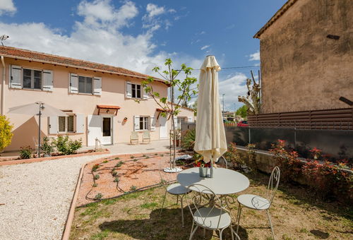 Appartement 1 chambre La Roquette-sur-siagne