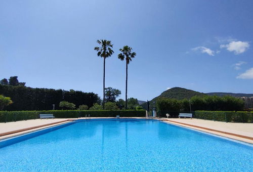 View to the Marina, shared pool - Mandelieu