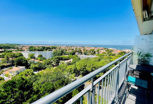 Avec ascenseur disposant notamment d’une magnifique - Arcachon.