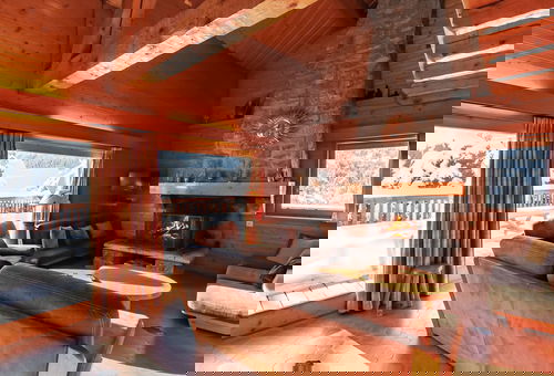 Méribel (73) - Route de la Renarde - Chalet Le Grillon
Chalet 10 rooms -...