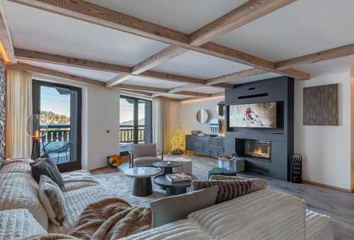The ski slopes are at the foot of the residence  - Courchevel 1850, village...