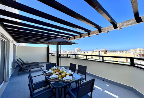 Apartment 4 bedroom Faro