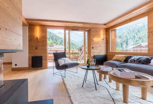 Contemporary chalet in Meribel Mottaret.