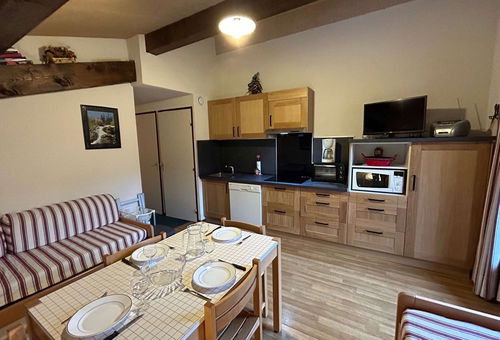 2 room apartment, sleeps 6 - DEMI-QUARTER