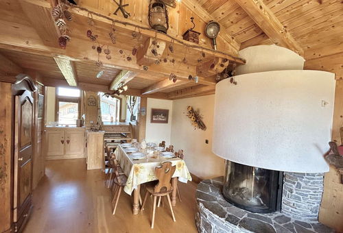2 Room Duplex Apartment, Sleeps 4, Half-district