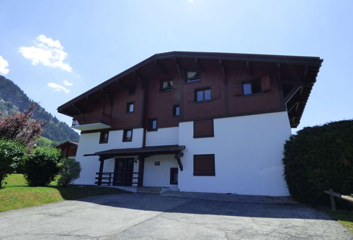 4 Room Cabin Apartment, Sleeps 8, Megeve