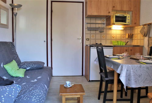 Risoul 1850 (05) – Resort center sector – Résidence Les Appartement...