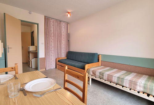 SuperDevoluy (05)- Pied de pistes - Résidence Les Issarts
Studio - 23m²...