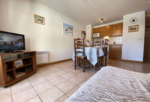Praz-sur-Arly (74) - Résidence Jardin des neiges
2 room apartment with cabin...