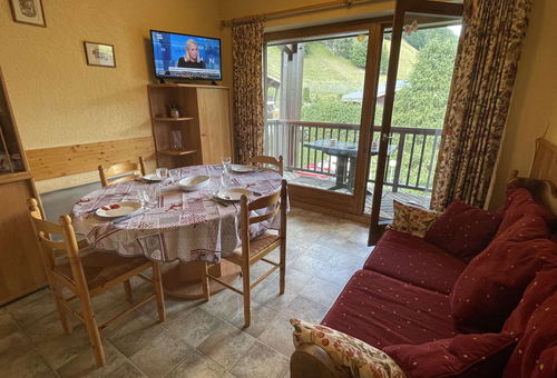 Praz-sur-Arly (74) - Résidence La Sapinière 
3 room apartment with mezzanine...