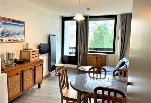 La Salle les Alpes (05) - Résidence Aigle Noir 
Studio coin montagne - 28m2...