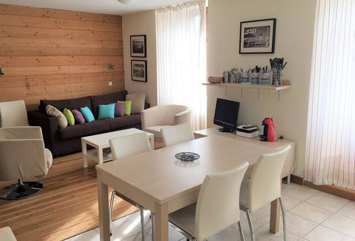 Briançon (05) - Quartier cœur de ville - Appartement dans maison
3 pièces -...