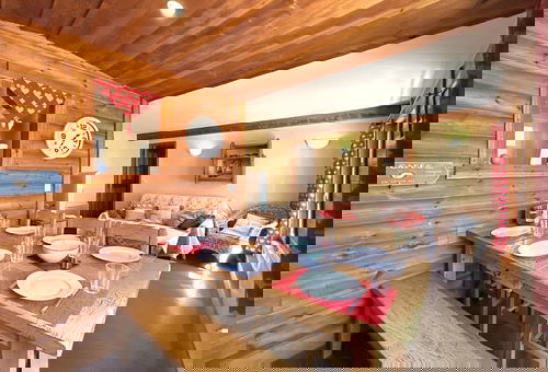 Briançon (05) - Cité Vauban - Apartment in character building 3...