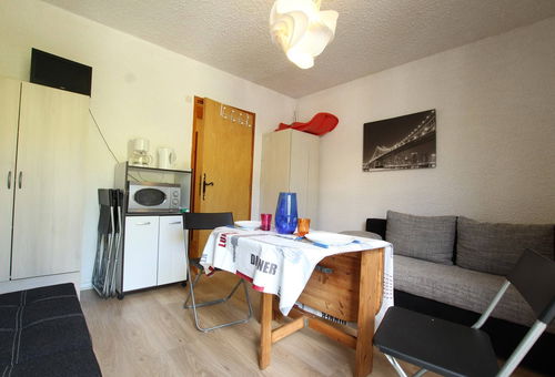 Eterlous, Chantemerle (05) Appartement 113 – Étage 1
Appartement lumineux -...