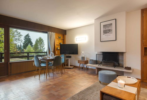 Flat - Le : A stone's throw from the village centre
