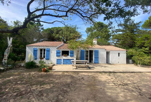 Maison de vacances avec un grand jardin à 200m de la plage par la pinède -...