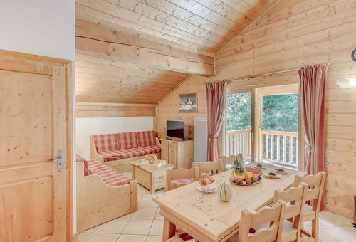 LES ALPAGES de CHAMPAGNY - 3 Pièces cabine 8 personnes - 54.6m²
L'appartement...