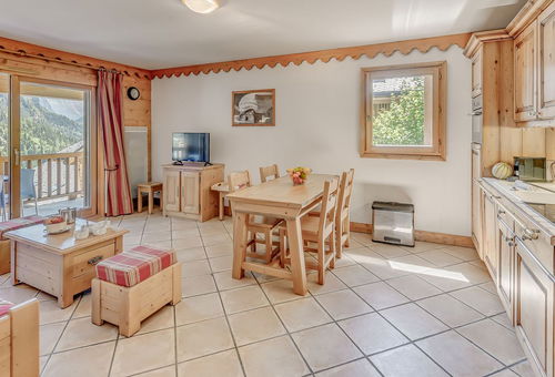 LES ALPAGES DE CHAMPAGNY - 3Pièces 6 personnes - 54m²
L'appartement se...