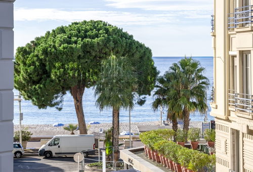 Cannes Luxury Rental - Cosy apartment to rent 50m from the beaches.