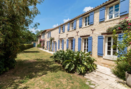 Villa 4 bedroom Mauzé-sur-le-mignon