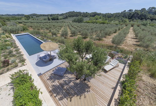 LOCATION MAUSSANE - PURE HAPPINESS FOR THIS PROPERTY