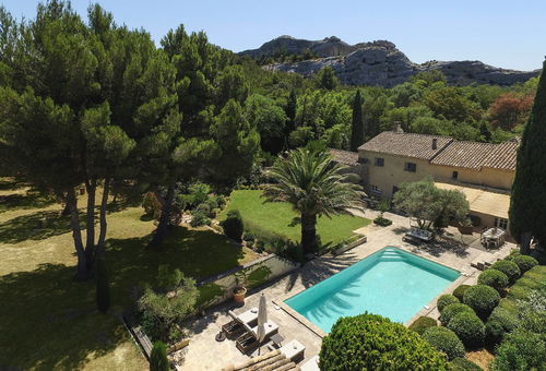 LOCATION VACANCES MOURIES - AUTHENTIQUE MAS EN PROVENCE !