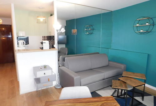 Victoria Studio close to the beach and festival palace