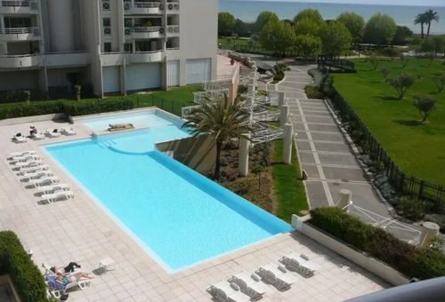 "Appartement "Antibes Les Pins 3" air conditionned, sea view with parking and...